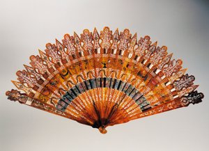 Brisé-Handfächer mit Horn, rotem Elfenbein, Perlmutt und Schildpatt-Rippen, Charles X Periode (1824-1830), Frankreich