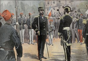 Kommandant Jean-Baptiste Marchand (1863-1934) erhielt das Band des Kommandeurs der Ehrenlegion am 30. Mai 1899 in Toulon aus den Händen von Admiral de La Jaille (1836-1925), umgeben von senegalesischen Reitern der afrikanischen Erkundungsmission (Mission M
