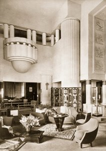 Entwurf für die Halle des Pavillons Primavera auf der Exposition Internationale in Paris 1925, veröffentlicht 19 von French School