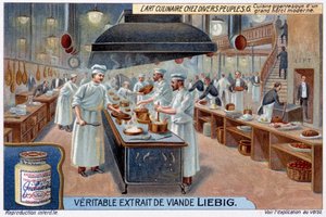 Gigantische Küche eines großen modernen Hotels - Chromo. von French School
