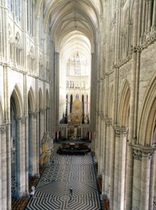 Innenansicht der Kathedrale von Amiens (Somme 80) von French School