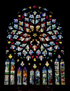 Nordquerhaus-Rosettenfenster, Psalm 150 darstellend