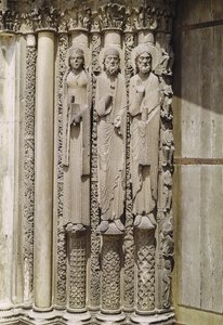 Alttestamentliche Figuren vom königlichen Portal der Westfassade, ca. 1145-50 von French School