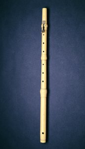 Einklappige Flöte, hergestellt von Naust, Paris, um 1725 von French School