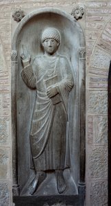 Relief eines Apostels, der Wandelgang von French School