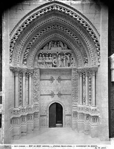 Reproduktion des Fassadenportals des Heiligen Johannes des Täufers an der Rouen-Kathedrale (Gipsabdruck) von French School