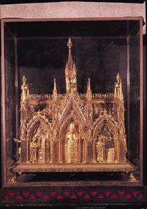 Schrein des Heiligen Taurinus, 1240-55 von French School