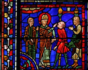 Das St. Martin Fenster: Der Heilige heilt eine besessene Seele