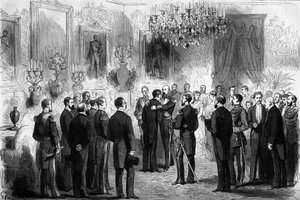 Der König von Schweden Oscar II (1829-1907) empfängt die Entdecker Nils Adolf Erik Baron Nordenskjold (1832-1901) und Leutnant Palander im Königspalast in Stockholm. 1878 durchquerte Nordenskjold vom Atlantik zum Pazifik von French School
