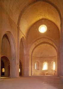 Das Kirchenschiff der Zisterzienserabtei, gegründet 1146 von French School