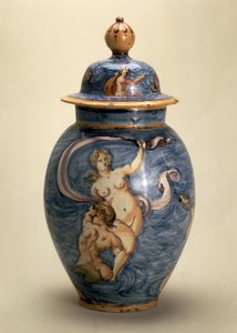 Vase, dekoriert mit Meeresgöttern, Nevers, frühes 17. Jahrhundert (Majolika mit polychromer Malerei)