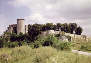 Ansicht des Tour de Talbot und der Burg (siehe auch 87683) von French School