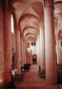 Ansicht des südlichen Seitenschiffs, Blick auf das Narthex