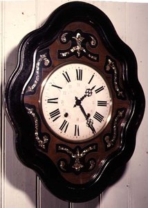 Weinberg-Uhr, französisch von French School