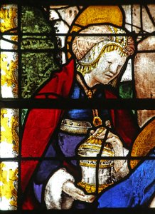 Fenster, das Maria Magdalena bei der Pieta darstellt