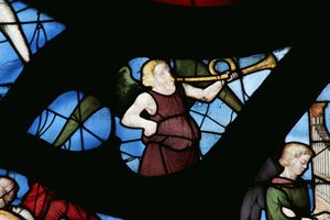 Fenster mit einem musizierenden Engel von French School