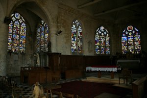 Fenster w0 mit Darstellung einer Innenansicht der Nordseite der Kirche