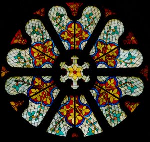 Fenster w107 ein nördliches Rosenfenster mit modernem Muster (Rosenfenster - innen) von French School