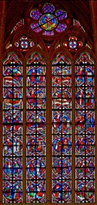 Fenster w209 zeigt Szenen aus dem Leben des Heiligen Nikolaus