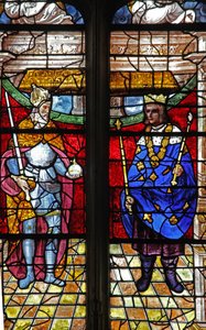 Fenster w6 zeigt Karl den Großen und St. Ludwig von French School