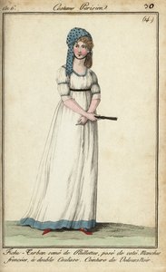 Frau mit Kopftuch-Turban und Tunika-Kleid