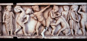 Gallorömische Kunst: Marmorfries von einem Sarkophag, der spielende Kinder darstellt von Gallo Roman Gallo Roman