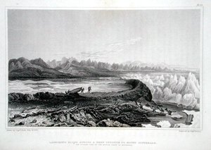 Boote über ein Riff gegenüber dem Mount Conybeare starten, aus 