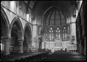 St. Clemens Kirche, Chapeltown Road, Sheepscar, Leeds, 1942 von George Bernard Wood