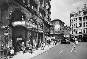 Piccadilly Circus Station, Haymarket-Eingang, Westminster, London, ca. 1930er von George Davison Reid