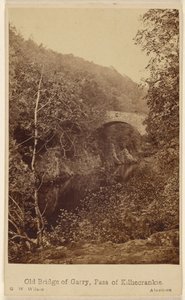 Alte Brücke von Garry, Pass von Killiecrankie von George Washington Wilson