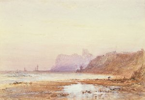 Küste bei Whitby mit der Abtei im Hintergrund