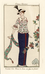 Sommeroutfit mit Blumenleinenbluse und Foulardrock