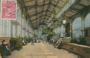 Karlsbad - innerhalb der Kolonnade. Postkarte gesendet 1913. von German Photographer