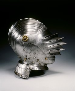 Geschlossener Helm im Maximilianstil, um 1520 von German School