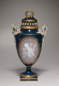 Bedeckte Vase, hergestellt von Meißener Porzellanmanufaktur, Deutschland, 1881