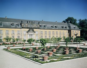 Ansicht der Orangerie von Herrenhausen, angelegt 1720-23 von German School