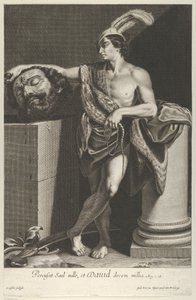 David steht mit gekreuzten Beinen und hält den Kopf von Goliath auf einem Sockel