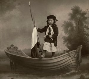 Porträt von Lidia Mastracchio mit Flagge von Phillipe de Marlier