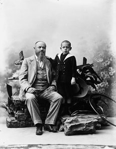 Porträt eines Mannes mit kleinem Jungen von Phillipe de Marlier