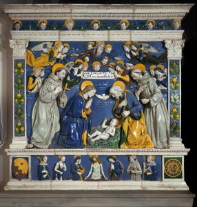 Die Geburt Christi mit dem heiligen Franz von Assisi und dem heiligen Antonius von Padua, Darstellung der Heiligen Dreifaltigkeit mit Gott, Jesus Christus und der Taube des Heiligen Geistes. Hochrelief-Keramik von Giovanni della Robbia (1469-1529) um 1485 von Giovanni della Robbia