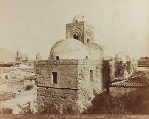Kirche San Giovanni degli Eremiti in Palermo, Detail der Kuppeln von Giuseppe Incorpora
