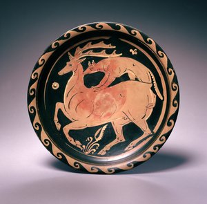 Apulische rotfigurige Schale, zugeschrieben dem Lampas-Maler, ca. 350-325 v. Chr.