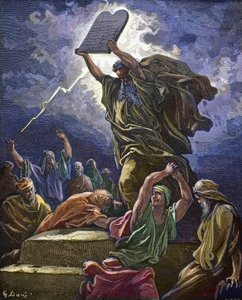 Moses findet das jüdische Volk beim Anbeten des goldenen Kalbs und zerbricht die Gesetzestafeln - Moses zerbricht die Gesetzestafeln - Gustave Doré (1832-1883)