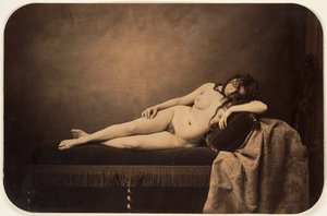 Weiblicher Akt auf einem Récamier-Sofa, ca. 1856