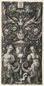 Eine Vase zwischen zwei chimerischen Figuren