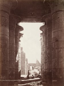 Theben, Tempel des Ramesseum, Inneres der Hypostylhalle von Henri Béchard