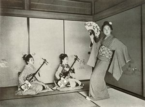 Eine Geisha tanzt, 1910