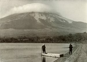 Fuji vom Drei-Tage-Mond-See, 1910
