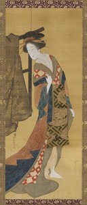 Eine Kurtisane steht in der Nähe eines Kleiderständers, Edo-Zeit von Hishikawa Sori