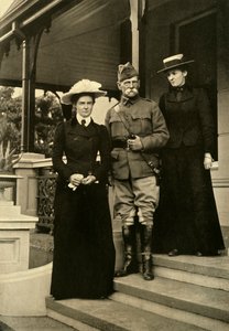 Lord Roberts und seine Töchter in Pretoria, 1900, 1901 von Horace Walter Nicholls